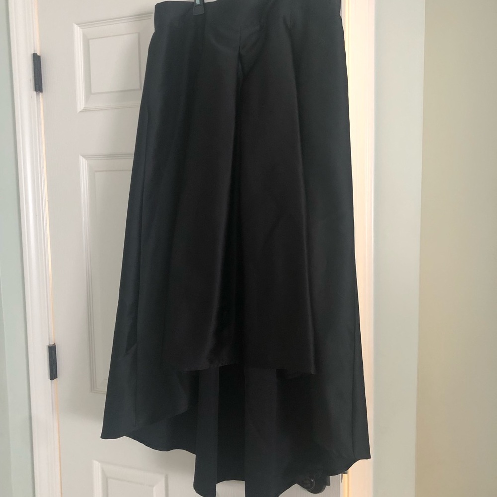 Black occasion Hi-Lo skirt- size 16w